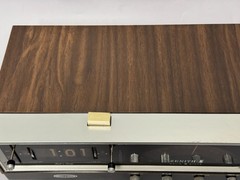 ZENITH C472W-3 Circle of Sound Flip Clock AM/FM Radio Woodgrain Radio *Finicky
