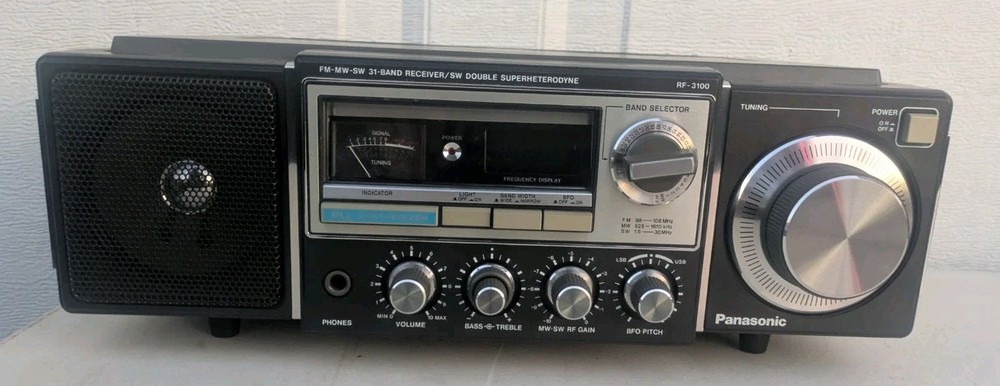 Panasonic Rf-3100 Fm-mw-sw 31 Band Reciever