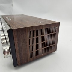 Vintage Soundesign 3970A AM FM Stereo Electronic Clock Radio Woodgrain Japan