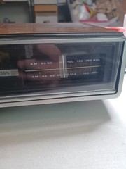 Vintage Soundesign Flip Number Clock Radio Model No. 3545B Read Description.