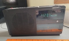 Sears Solid State Hong Kong And PROTON 320 AM/FM Dual Alarm Clock Radio Black