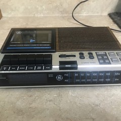 Vintage GE 7-4956B FM AM Alarm Clock Radio Cassette Recorder Wood Grain, Tested.