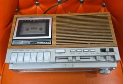 Vintage GE General Electric 7-4975B AM/FM/Cassette Tape Clock Radio Recorder MCM