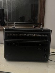 SONY 10 Band Earth-Orbiter CRF-5100 AM/FM/AIR/PSB/LW/SW AC/DC