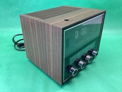 Vintage Magnavox 1R1782 Flip Alarm Clock Radio AM/FM Japan