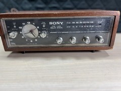 Sony Model 8FC-55W Solid State Radio FM/AM wood Casing
