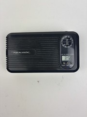 Vintage Realistic AM/FM Travel Clock Radio Radio Shack # 12-1517 tested With Box
