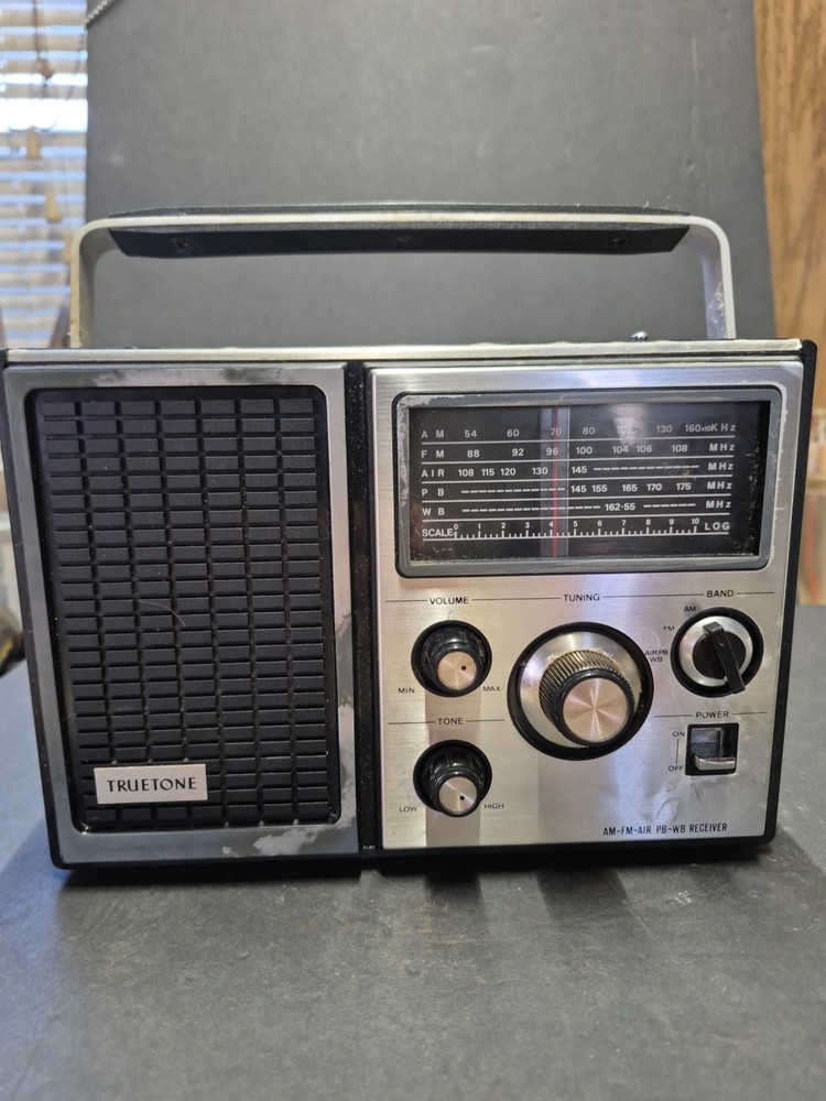 VTG Truetone Multiband Transistor Radio AM, FM, AIR, PB, WB Model Gpe 3077a-97