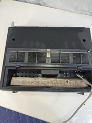 Vintage Sears Dual Power AM/FM Portable Radio Model 132.27410200