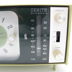 Zenith C462F Alarm Clock Radio AM/FM Green Vintage Solid Tested Works