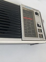 Vintage Toshiba Solid State Radio FM/SW/MW 3 Band IC-700 ICFET *Read Desc