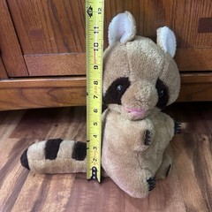 RARE Vintage 1970s Raccoon Transistor AM Radio Electronic Plush Toy 12 inch