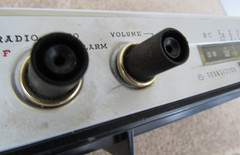 Sanyo 6SC-10 Vintage Clock Radio W/ Batteries Tunes Channels Sold AS-IS Japan