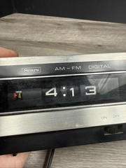 70s Sears Transistor Flip Clock Radio Model 3433 AM/FM Alarm Wood