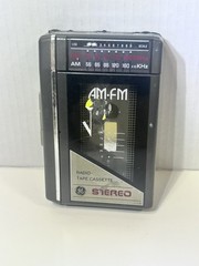 GE General Electric 3-5470B AM/FM Radio Cassette Player Tested Works No Cover