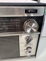 SONY TFM-8200W VHF WEATHER RADIO
