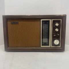 RARE 1970&rsquo;s Sony Console Radio Model TFM-9450W AM/FM 2 Band 11 Transistor TESTED