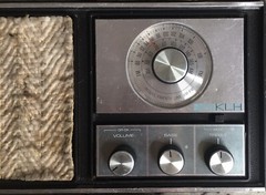 KLH Model 21 AM/FM Radio Receiver – Vintage
