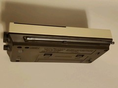 General Electric Silver & Black AM/FM Radio Bathmate. 1985.
