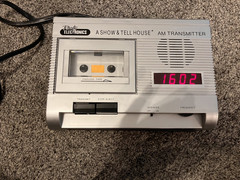 Vintage Radio Shack Realistic « A Show & Tell House » AM Transmitter/FOR PARTS