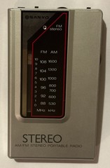 Vintage Sanyo RP40 AM/FM Stereo Portable Radio with Belt Clip