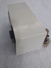 Vintage Mid Century General Electric GE AM Radio T-1110A Beige