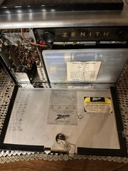 Vintage Zenith Trans-Oceanic Royal 1000D All Transistor Shortwave w Accessories