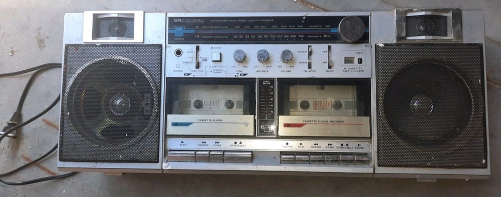 Vintage Sears, Roebuck SR2100 Series Tape Player Boom Box Stereo Broken Antenna