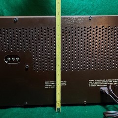 Vintage Magnavox Model OFM-022 AM-FM Tube Radio Dual Speaker with Walnut Case