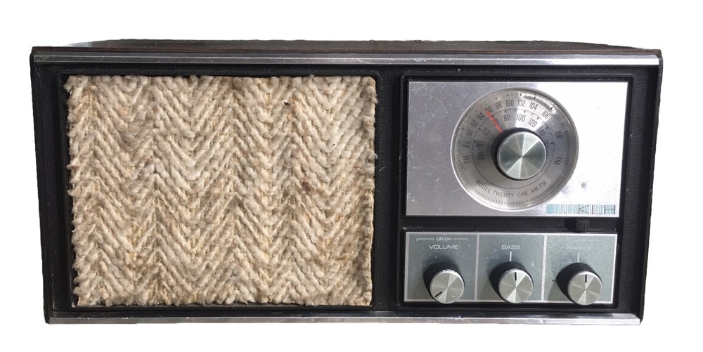 KLH Model 21 AM/FM Radio Receiver – Vintage