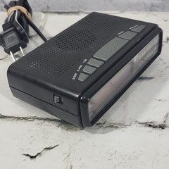 Vintage Electro Brand Alarm Clock Radio – Model 4610