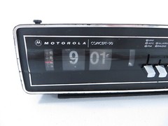 Vintage Motorola Concept-90 Black Flip Clock AM/FM Radio TESTED WORKING READ