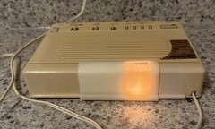 Vintage GE Softlite AM/FM Alarm Clock Radio Model 7-4657A Works Great Light