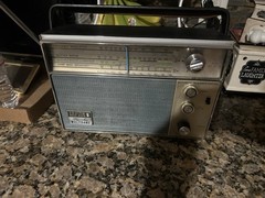 Vintage Zenith Solid State Multiband Shortwave Radio Inter-Oceanic Weather VIDEO
