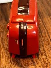 Mini Retro-Style AM/FM Auto-Scan Radio – Red & Yellow Vintage Look | Untested