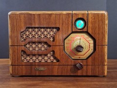 Old Antique Wood Sky King Vintage Tube Radio – Restored & Working w/ Green Eye
