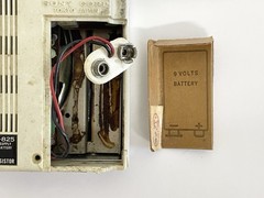 Vintage 1963 Sony TFM-825 AM/FM Transistor Radio FOR PARTS or REPAIR ONLY Rare!