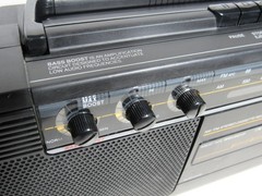 Vintage GE 3-5454B AM/FM Stereo Cassette Boombox Bass Boost Radio Tested