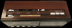 Soundesign Vintage AM/FM Electronic Clock Radio Cassette Player