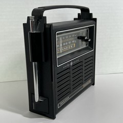 Vintage General Electric GE 7-2914A Solid State AM/FM Radio CB Monitor 40