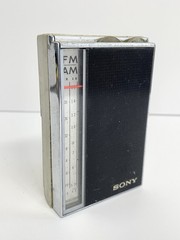 Vintage 1963 Sony TFM-825 AM/FM Transistor Radio FOR PARTS or REPAIR ONLY Rare!