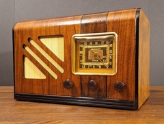 Old Antique Wood Crosley AP-20 Vintage Tube Radio – Restored & Working Tabletop