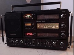 Grundig Satellit 3400 Professional World Receiver Made in Germany Black