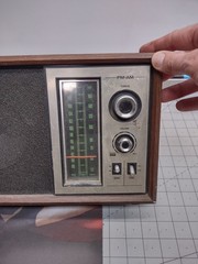 Vintage Mid Century Modern Wood Grain Radio PANASONIC #RE-6286 AM/FM