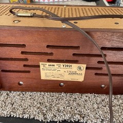✅️Vintage Antique Admiral Radio Wood Dual Speaker Y3921 for parts or repair