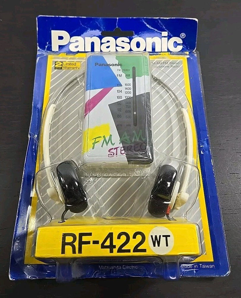 1986-1988 NOS Panasonic RF-422 Stereo Headphone Radio FM/AM/FM Stereo