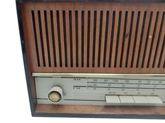 Vintage Grundig 102-4 AM/FM Tabletop Radio – TESTED & WORKS