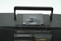 Hitachi CX-G700W CD/CD-G/Cassette Compact Karaoke Player w/ Original Mic Remote