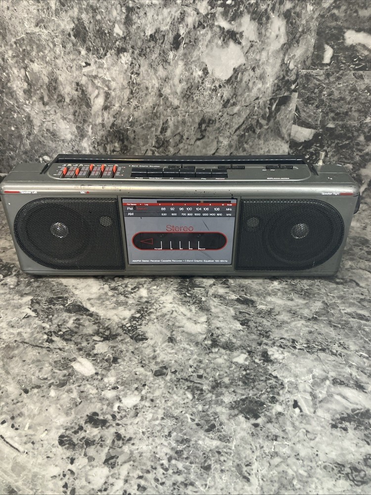 Guaranteed Work Sears, Roebuck And Co. 810.21023750 Am/FM Casette Receiver