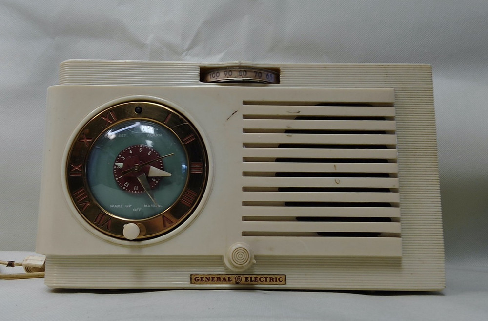 General Electric Model 501 Vintage Radio – Clock Works